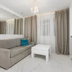 Aleja Jana Pawla Ii 20 A By Homeprime Apartment *