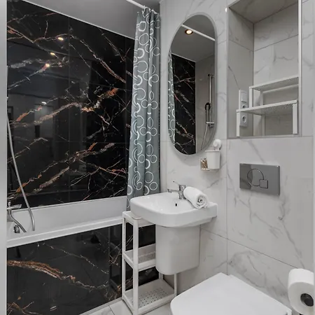 Jana Pawla Ii 20 A By Homeprime * Warsaw